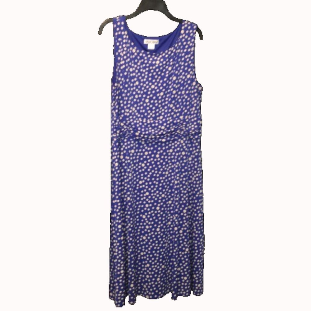 Like NEW Plus Size Sleeveless Dress